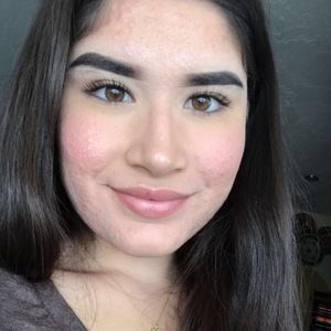 Meet your Posher, Dennise